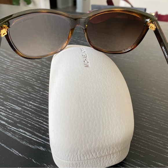 Michael Kors Gradient Sunglasses in Tortoise - Picture 6 of 8